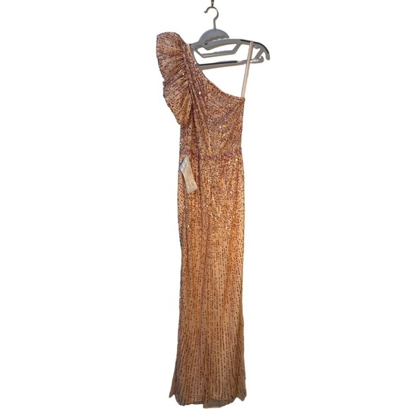 Mac Duggal EMBELLISHED PUFF ONE SHOULDER GOWN Size 2 NWOT - Picture 4 of 9